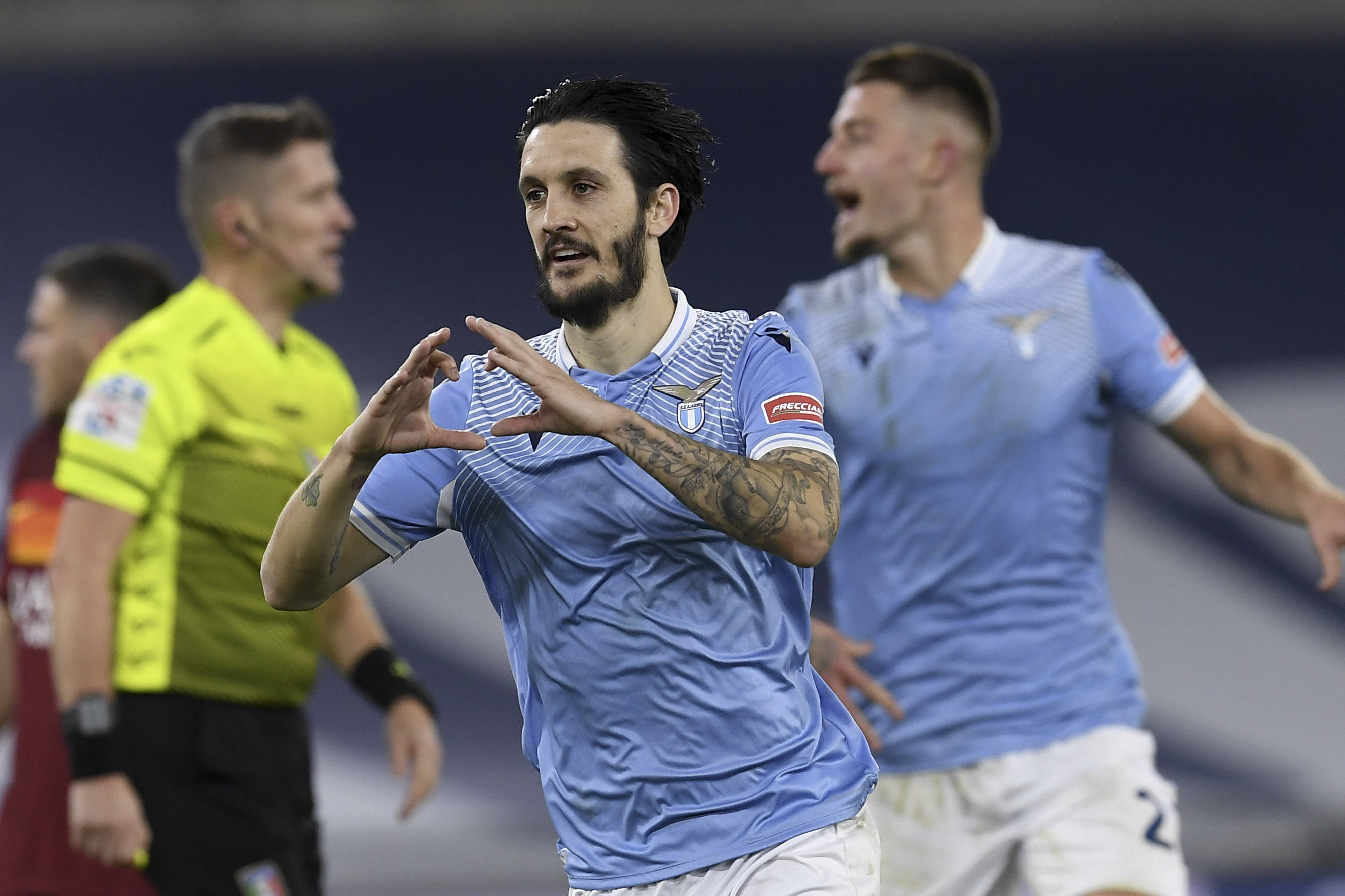 关于集结日意甲焦点战,洛杉矶快船内部沟通,更衣室稳定,赛程密集仍需轮换的信息 关于集结日意甲焦点战,洛杉矶快船内部沟通,更衣室稳定,赛程密集仍需轮换的信息