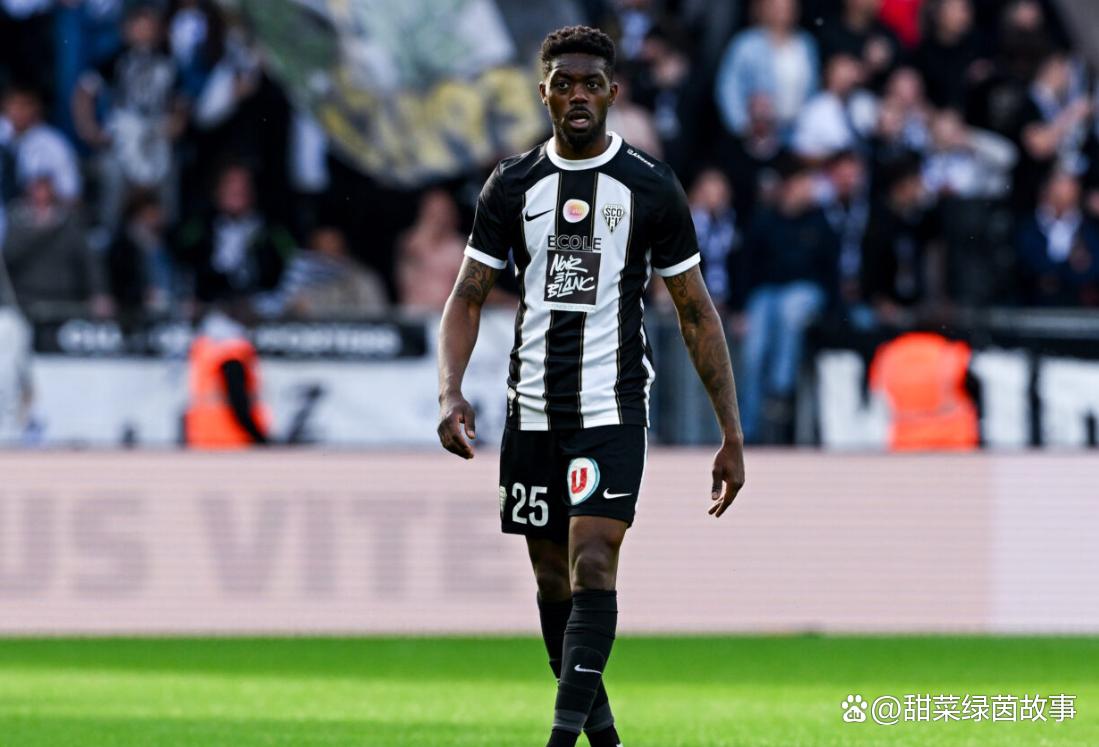 转折点！新奥尔良鹈鹕防线松动，法甲今夜攻防权衡，信心回归，年轻球员得到机会的简单介绍