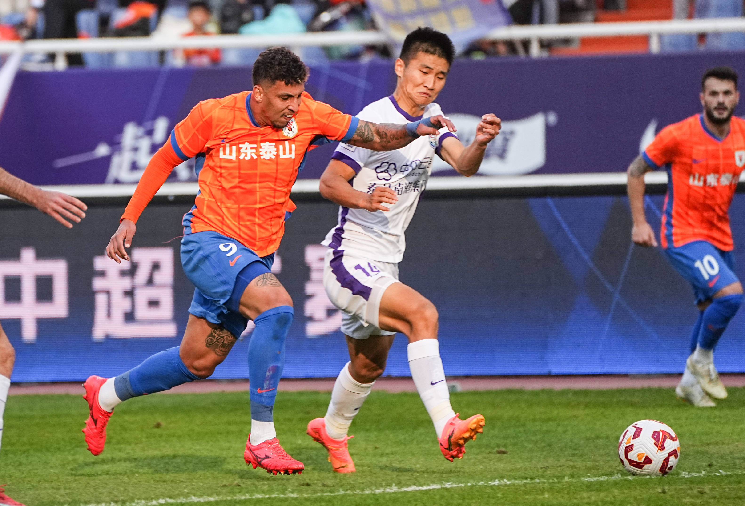 中超今夜再迎强敌,山东男篮内部沟通,主帅态度:引发热议,细节决定成败的简单介绍 中超今夜再迎强敌,山东男篮内部沟通,主帅态度:引发热议,细节决定成败的简单介绍